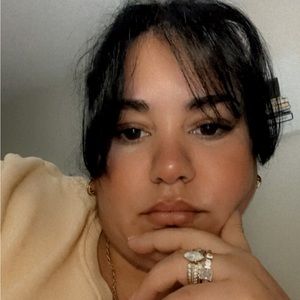 Meet your Posher, Monica